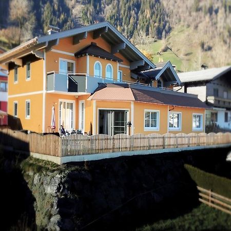 Luxurious Mansion In Goldegg Near Skiing Area 外观 照片