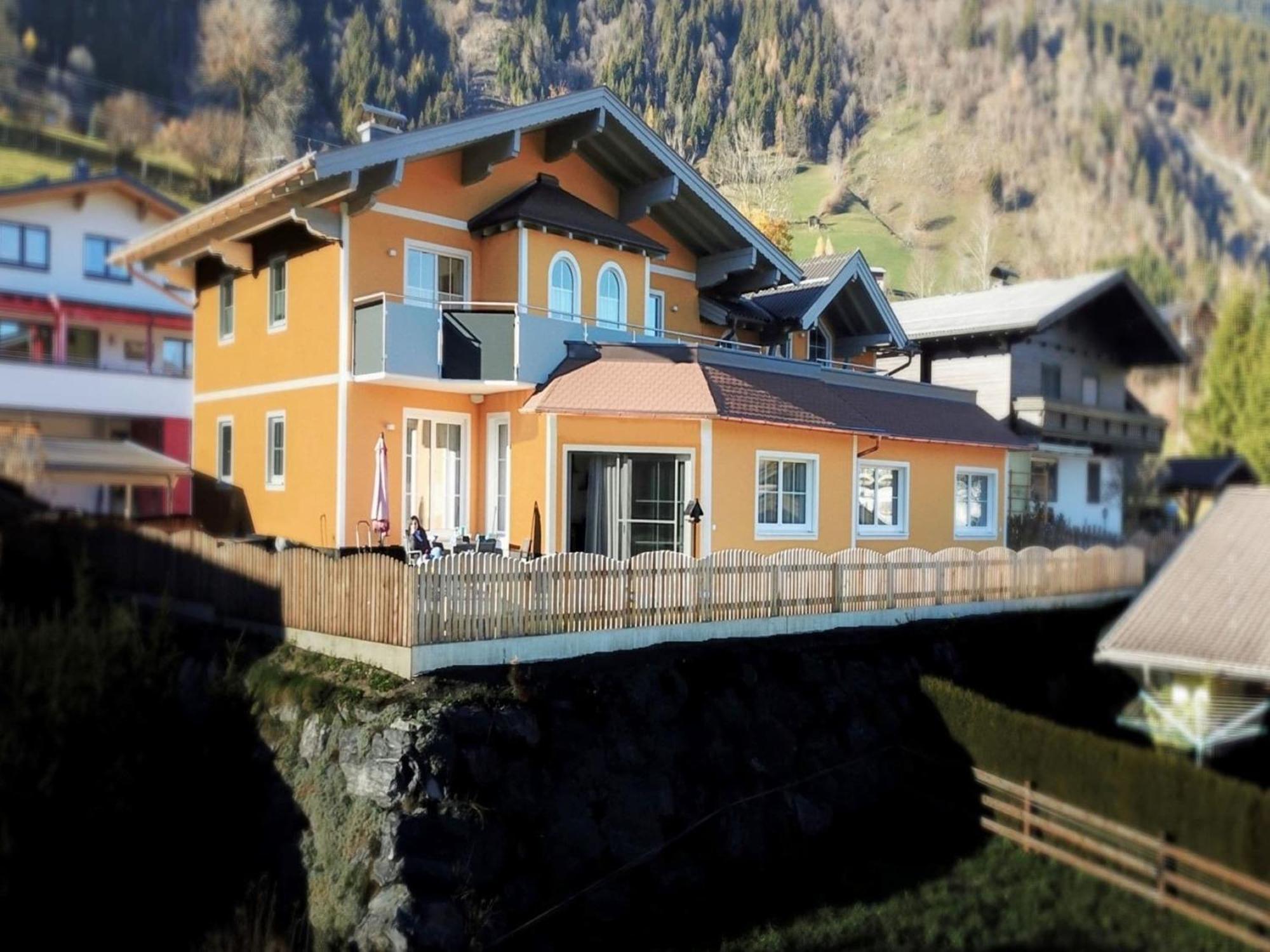 Luxurious Mansion In Goldegg Near Skiing Area 外观 照片